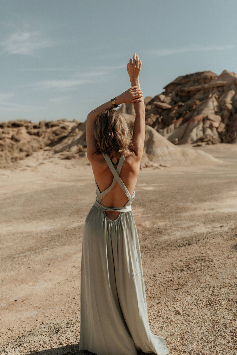 Bridesmaid, event & occasion dress. Natural elegance. Conscious label Lylou the label Bridesmaid, event & occasion dress. Natural elegance. Conscious label Lylou the label