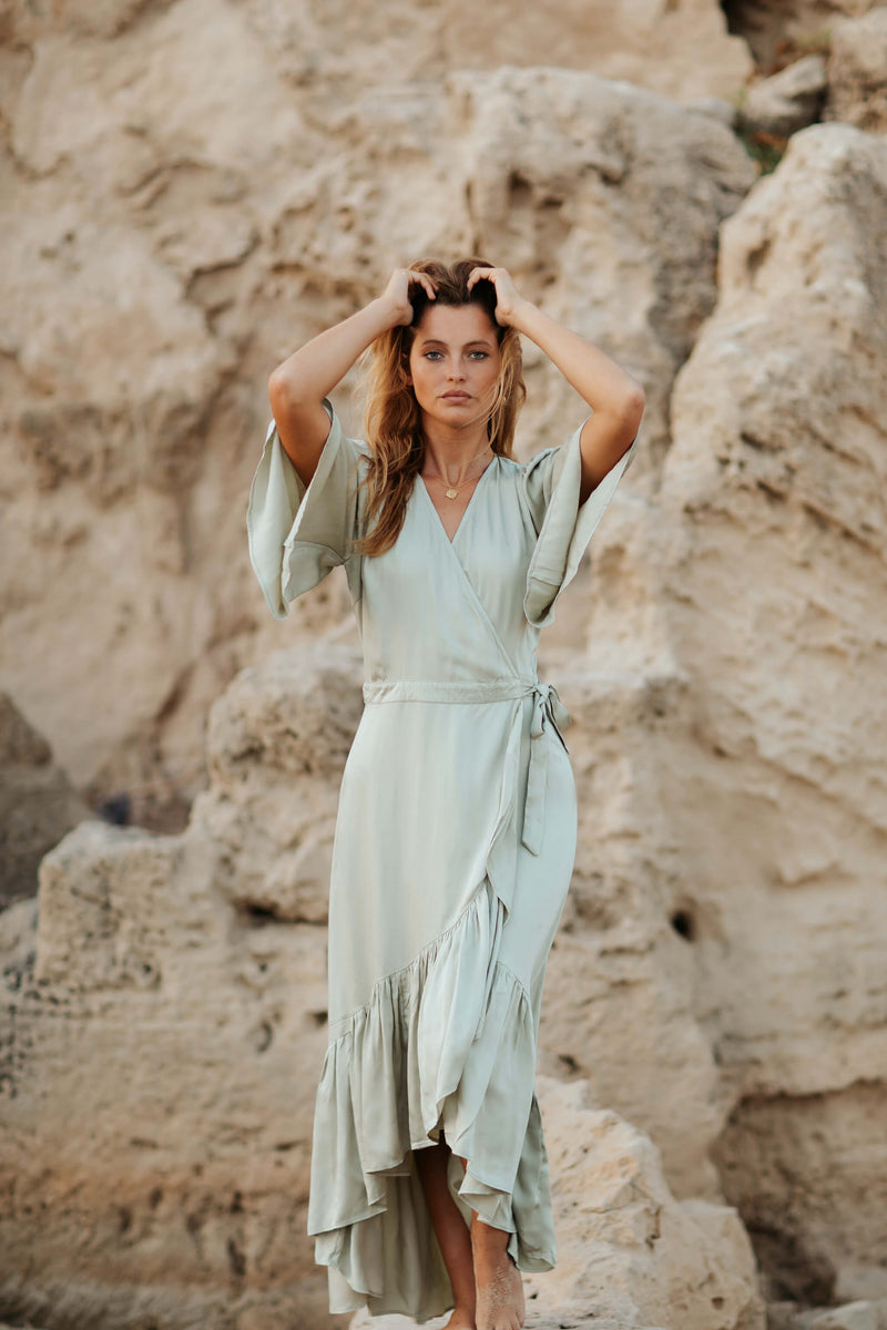 Bridesmaid, event & occasion dress. Natural elegance, Conscious label Lylou the label Bridesmaid, event & occasion dress. Natural elegance, Conscious label Lylou the label