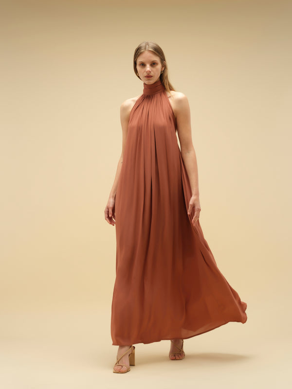 Model in rust dress